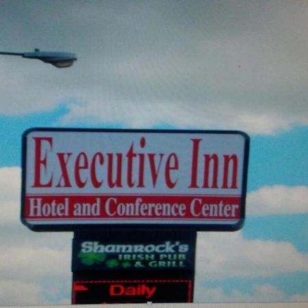 Executive Inn Hotel And Conference Center Lawton Exterior foto