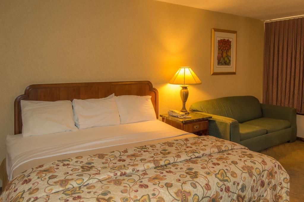 Executive Inn Hotel And Conference Center Lawton Habitación foto